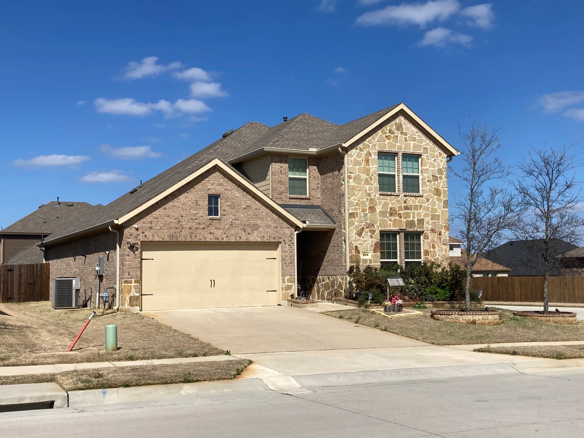 A home sold by Rainbow Realtors in Smokey Trail, Princeton, Collin County, TX